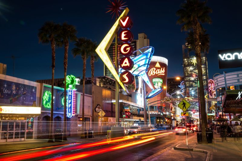 vegas strip gambling